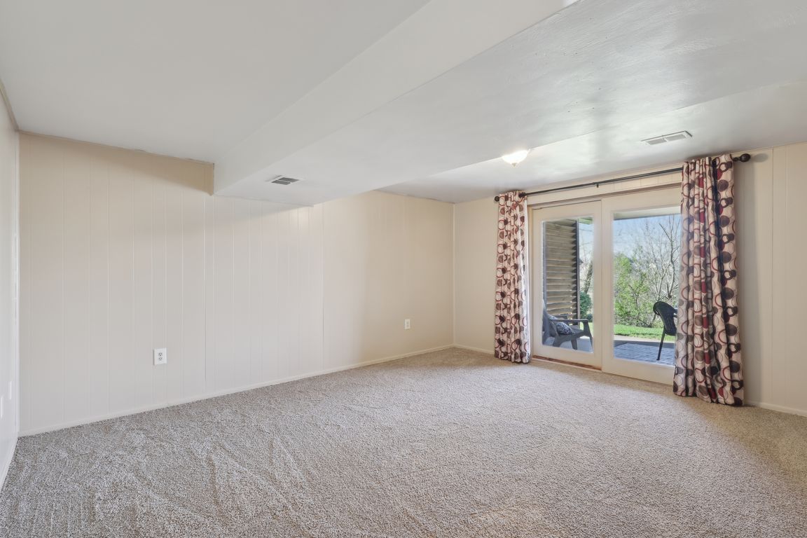 Elmtree Rd-1804-006.jpg