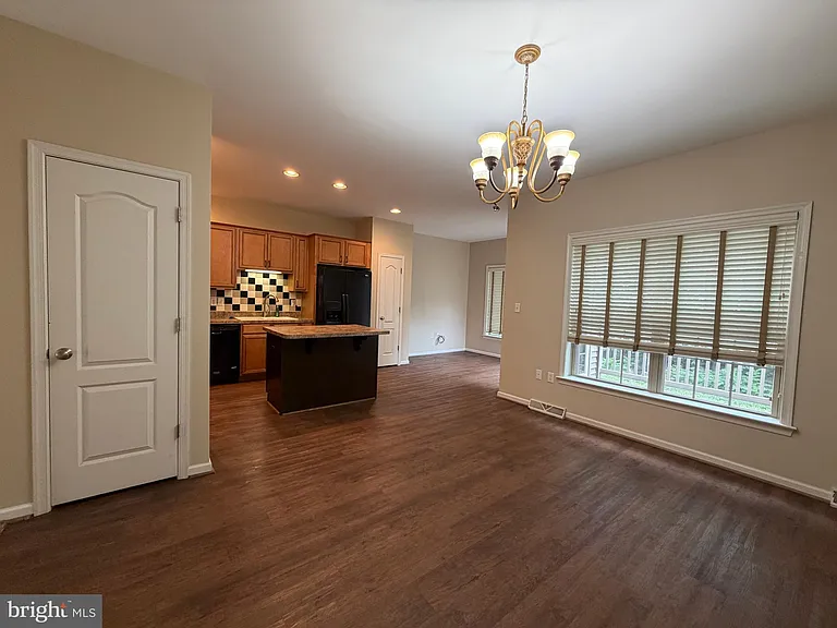 6312 Creekbend Dr — Photo 6