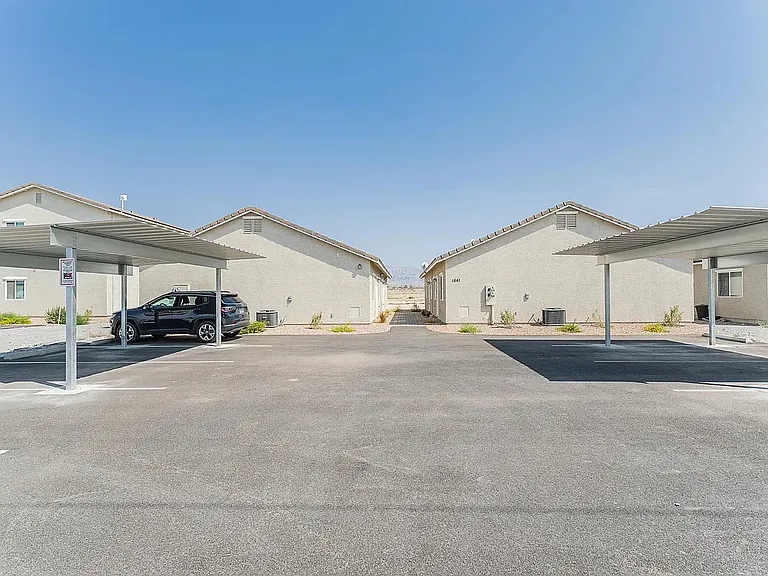 1641 S Dandelion St #1 — Photo 1