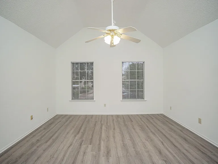 2810 Grants Lake Blvd #903 — Photo 27