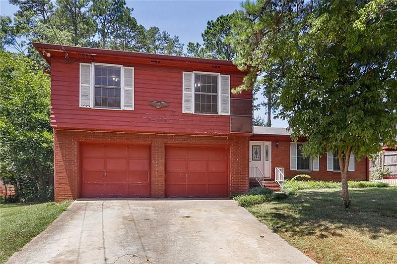 1st image of 1584 Drayton Woods Dr