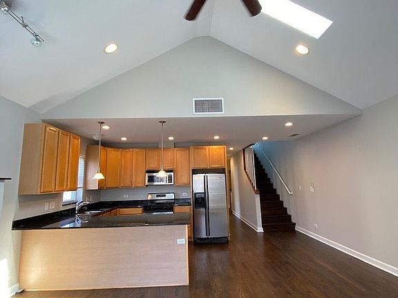 5th image of 1501 N Campbell Ave APT 3N