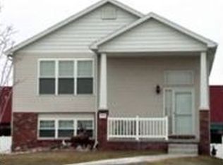 7811 S 16th St, Lincoln, NE 68512