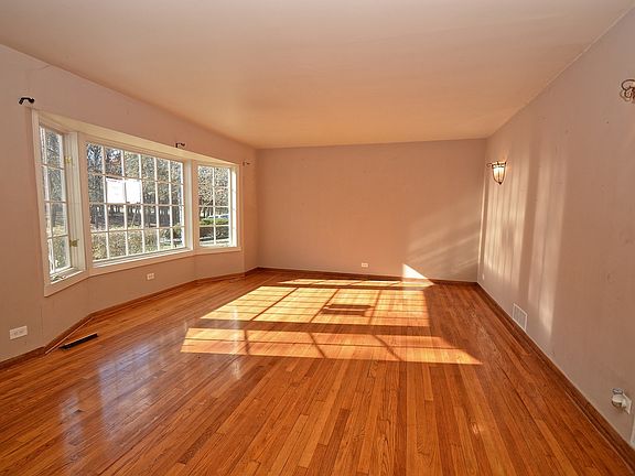2nd image of 3225 W 205th St
