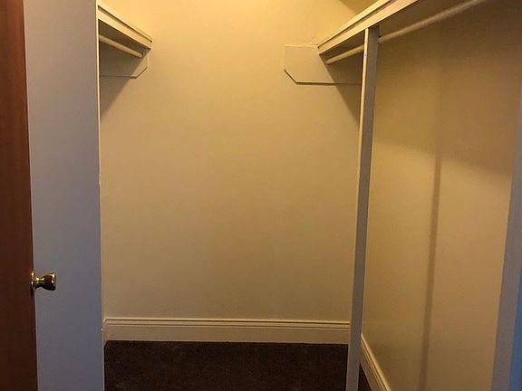 5th image of 25 Village Dr APT 1