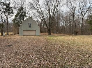 3160 S Mulberry Street, Lexington, IN 47138