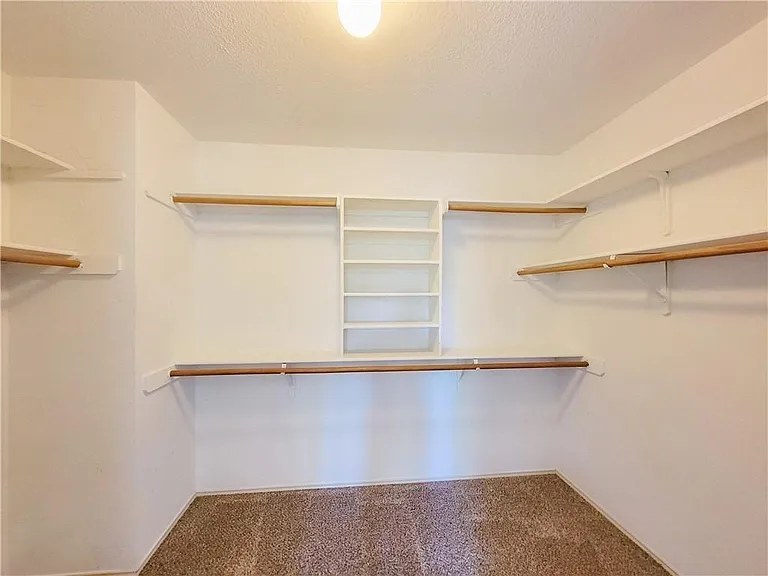 610 Cenizo Path — Photo 13