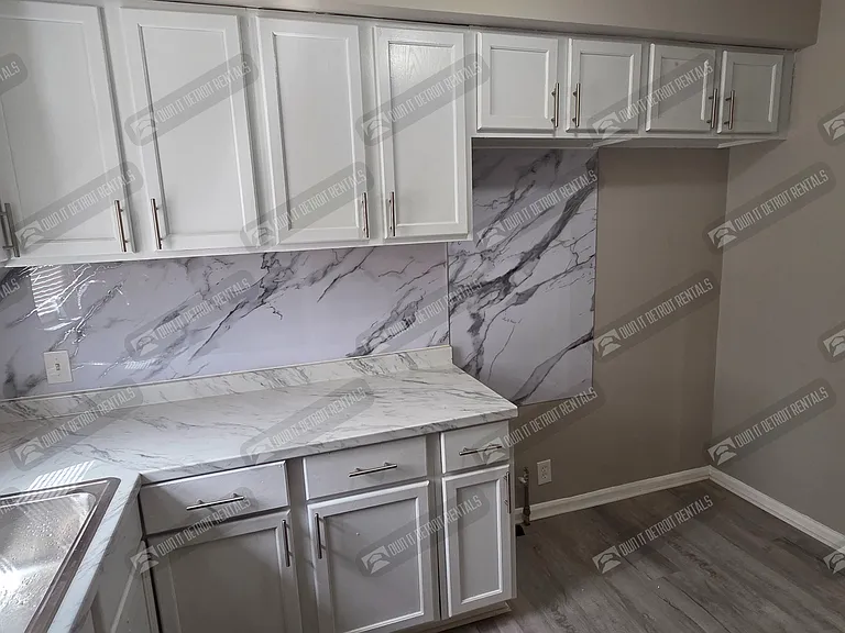 16600 Carlisle St — Photo 20