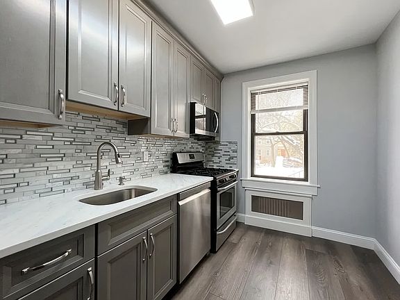 4th image of 19-65 78th St #1