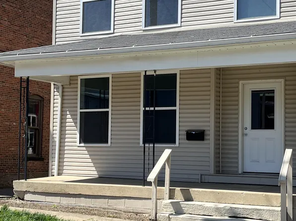 32 N Washington St, Millersburg, OH 44654