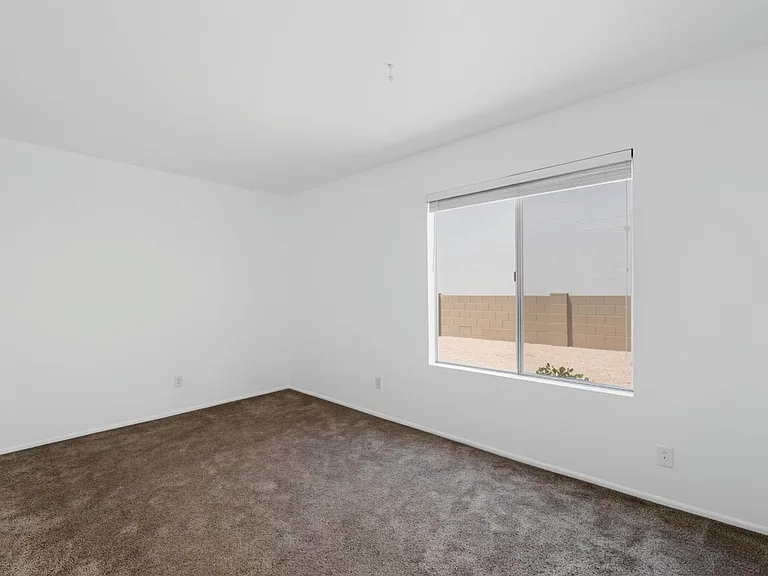 1336 N 85th Pl — Photo 17