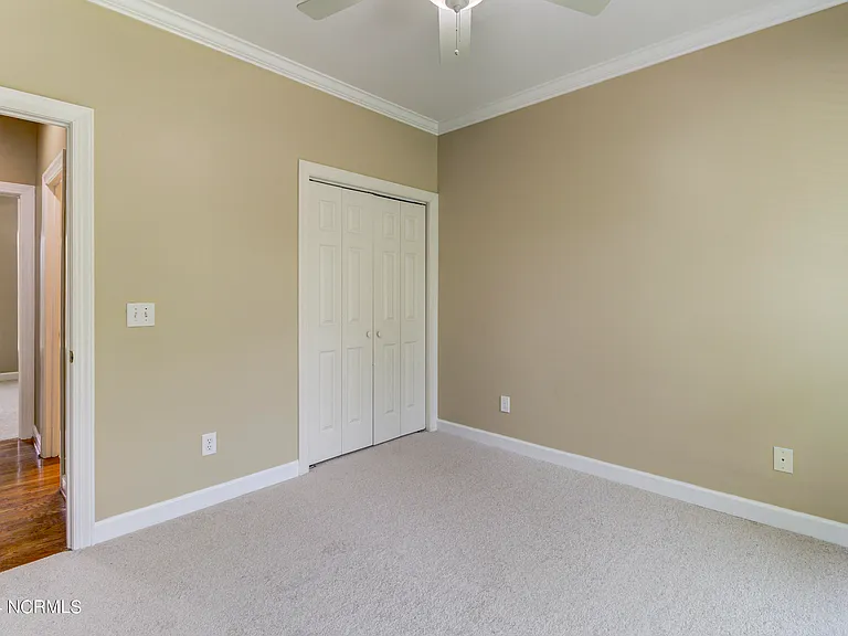 3128 Braemar Ln — Photo 32