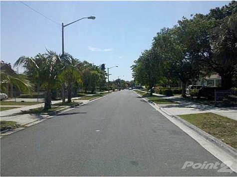 3rd image of 448 11th St