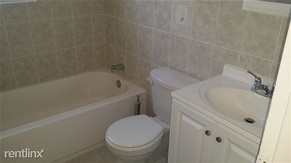 2nd image of 678 Goodrich St