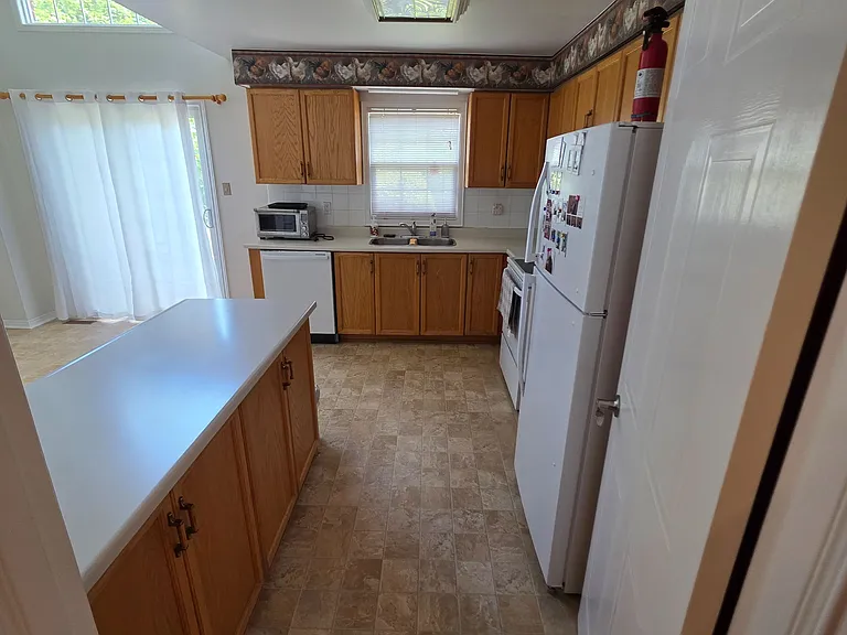 9 Stornwood Ct #9 — Photo 7