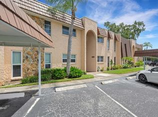 121 ASPEN CIRCLE #121, SEMINOLE, FL 33777