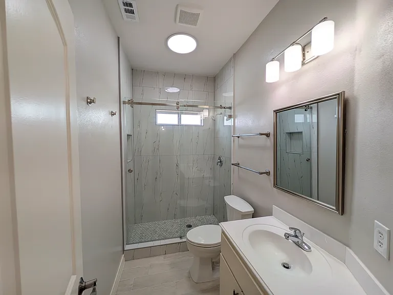 3432 Midtown Cir — Photo 21