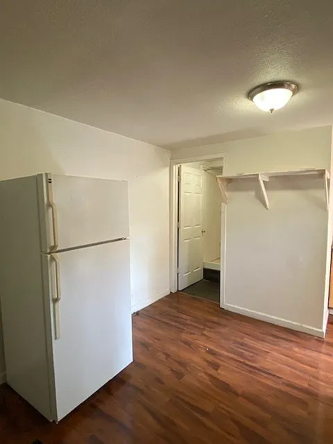 Studio, 375 sqft, $1,400 — Photo 4