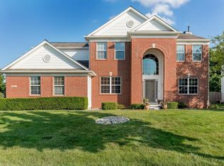 5975 Mill Oak Dr, Noblesville, IN 46062
