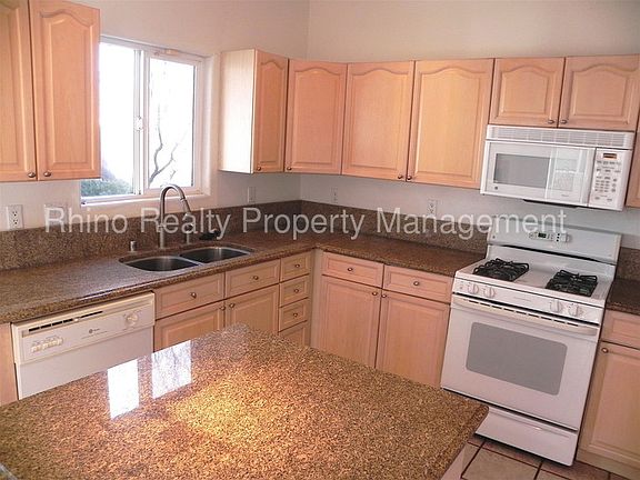 5th image of 8515 Palomar Ave NE