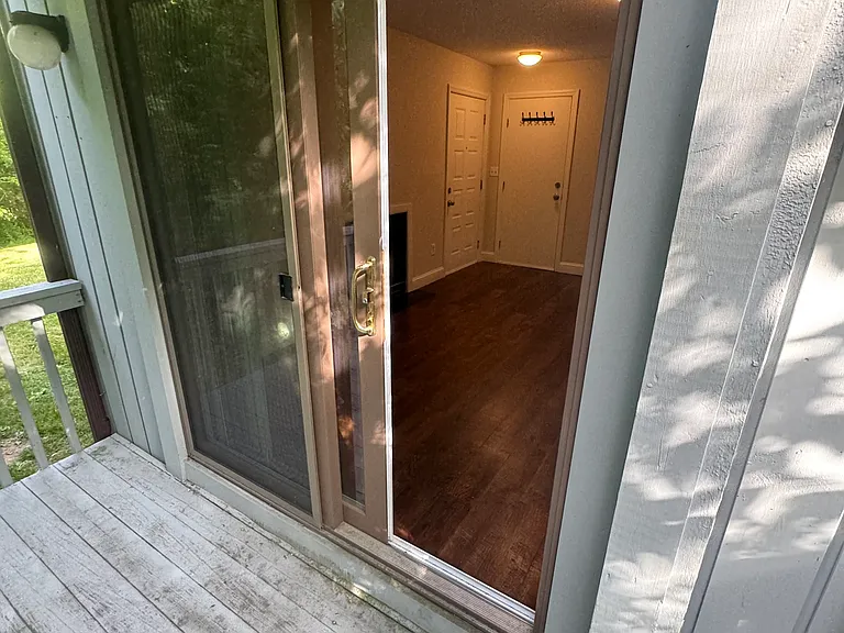 19 Somers St #B8 — Photo 13