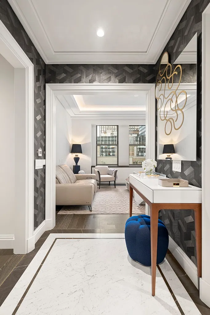 301 Park Ave — Photo 1