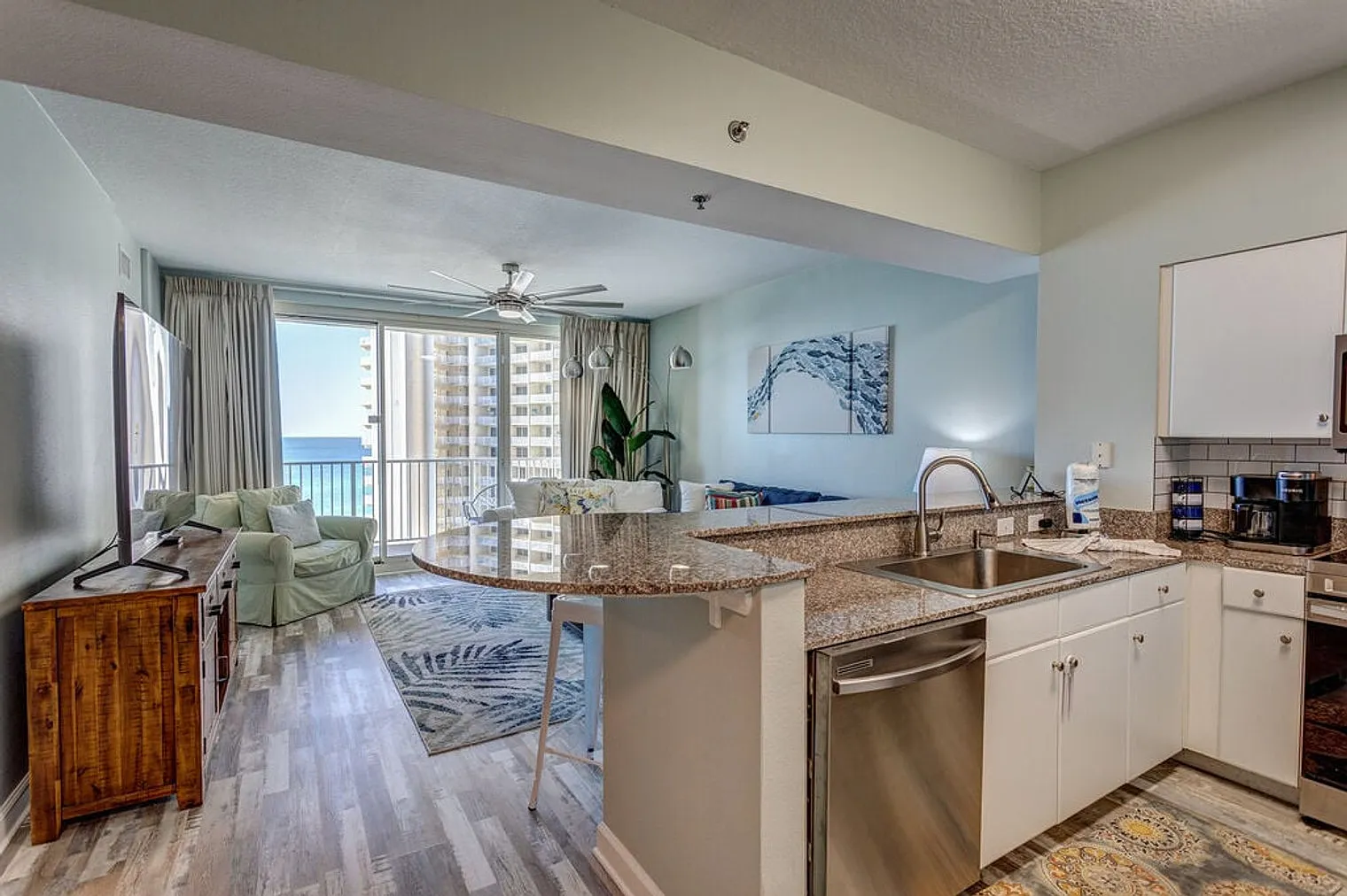 2 bed, 2.0 bath, 1065 sqft, $5,354 — Photo 3