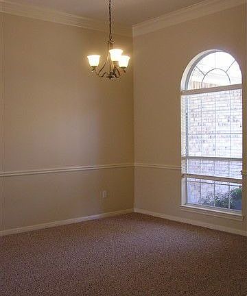 4th image of 300 Telluride Dr