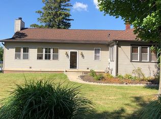 9320 Colorado St, Crown Point, IN 46307