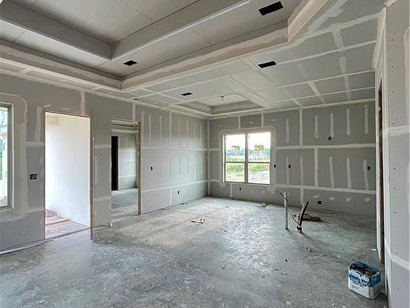 4th image of 1000 W Sycamore Ave