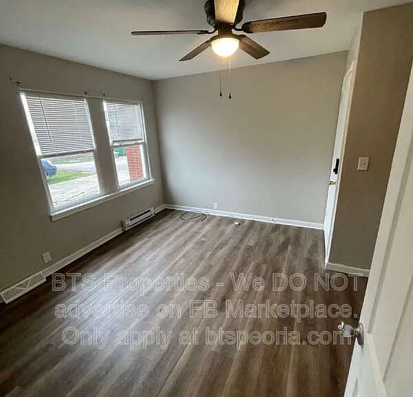 119 Vanburen Ct #2 — Photo 8
