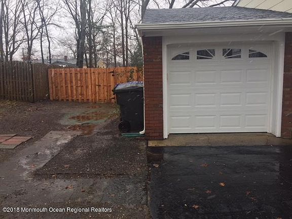 4th image of 1027 Onyx Dr