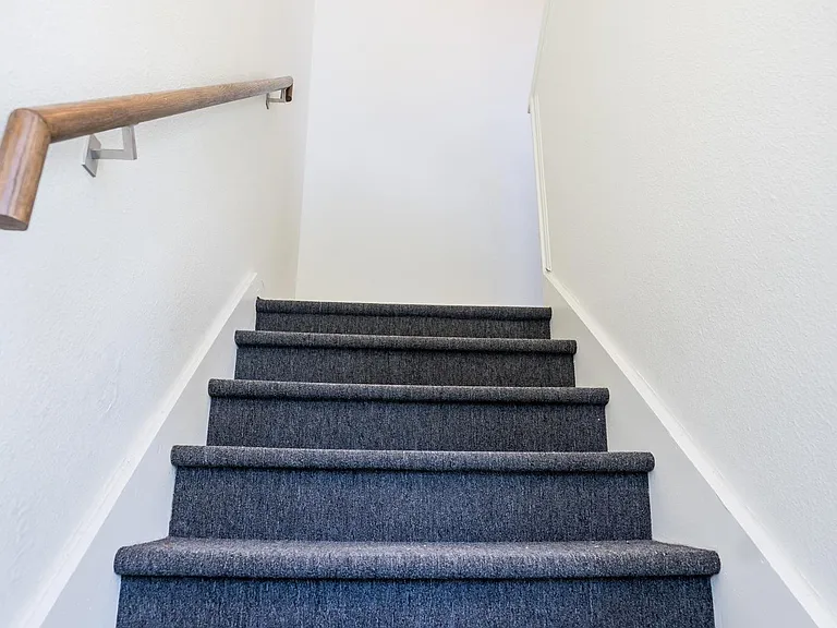 2160 Riverside Ave #7 — Photo 40