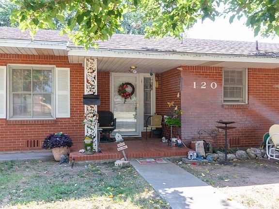 2nd image of 120 Chelsea Ave