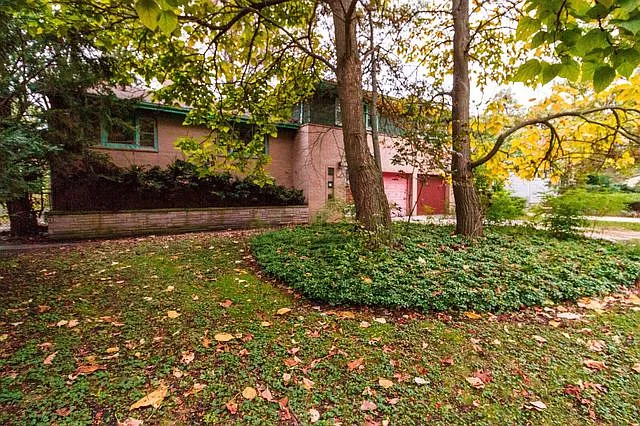 403 159th St photo 1