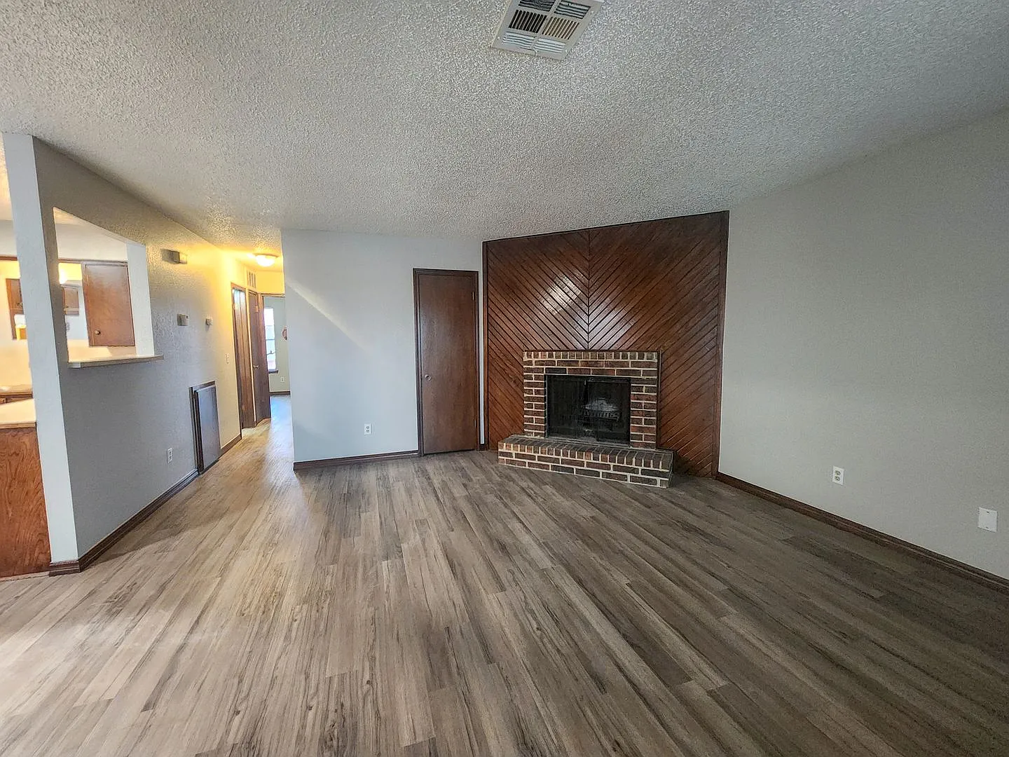 Cute 2 bedroom Duplex near OBU — Photo 4