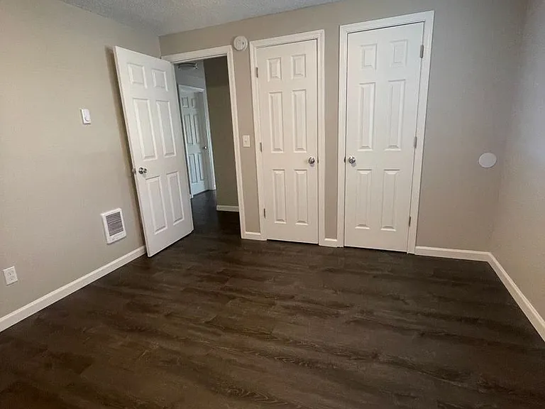 Albany Meadows Apartments — Photo 121