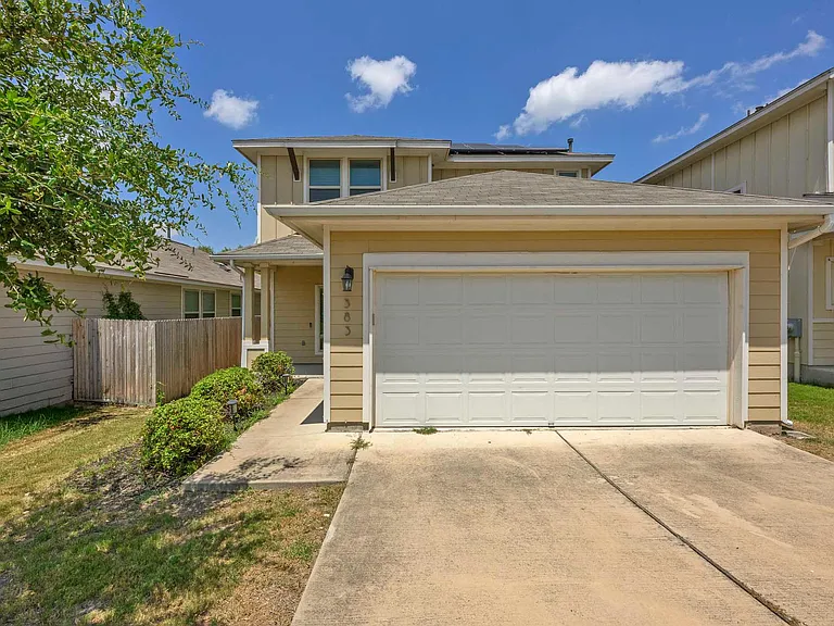 383 Eagle Brook Ln — Photo 1