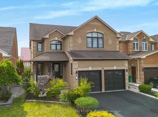 10 Orchid Dr, Brampton, ON L7A1M4