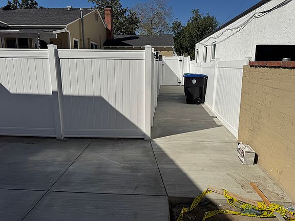 5th image of 1050 N Lamer St