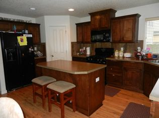 5320 NE 76th St, Vancouver, WA 98661