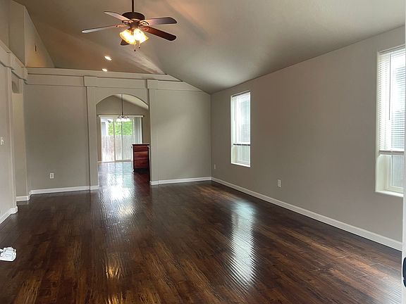 5th image of 1100 Katie Mae Dr