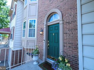 14084 Winding Ridge Ln, Centreville, VA 20121