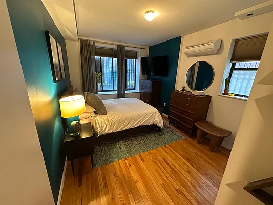 Rented by Triumph Property Group | media 2