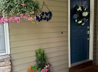 197 Highland Golf Dr, Flat Rock, NC 28731