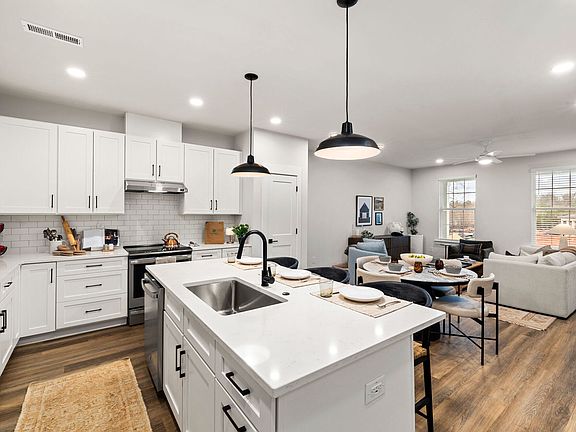 2nd image of 4126 Macbeth St #4100