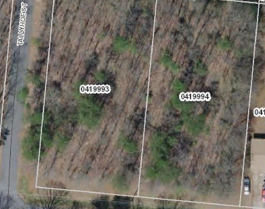1st image of 242 Franklin Dr