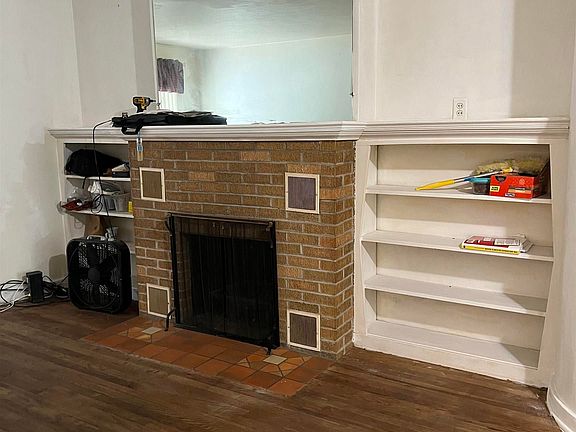 3rd image of 2281 N Carolina St