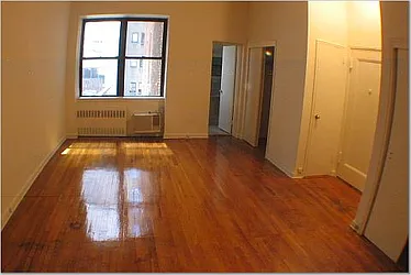 Rented by 4 Points Properties