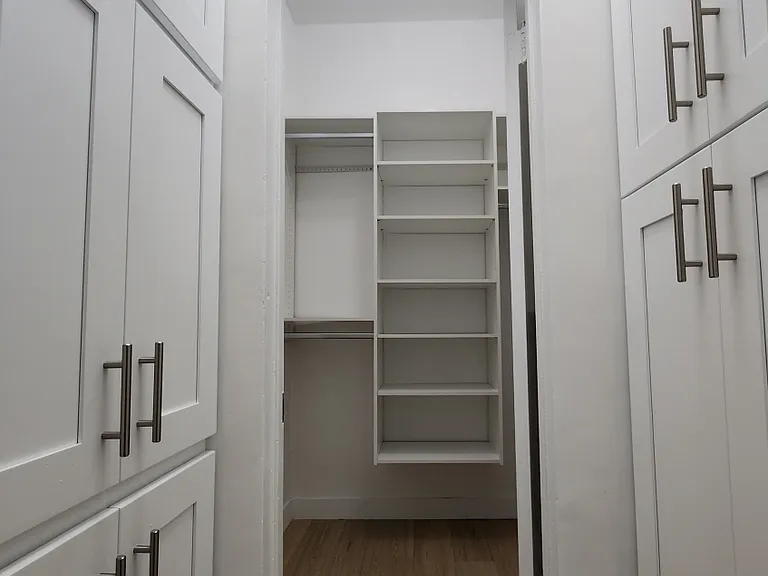 12340 Rochester Ave — Photo 12